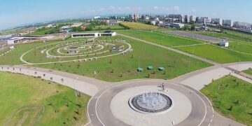 După „cultura” cu zoo și spații verzi, urmează „cultura” cu patinoar, parcare și pază? Primăria Ploiești împinge aceeași schemă, cu alt parc