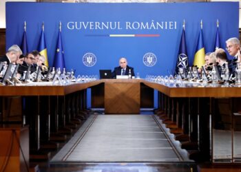 PNRR pe repede înainte: Parlamentul, chemat să voteze 50 de legi sub presiunea ceasului. Cine răspunde dacă România pierde miliarde?
