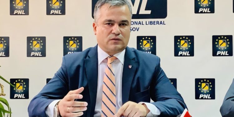 Nicușor Dan aprinde fitilul în PNL: Adrian Veștea, premier desemnat fără binecuvântarea lui Bolojan