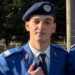 Bărbat salvat de un jandarm prahovean dintr-un autoturism cuprins de flăcări