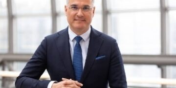 Austeritate pentru ceilalți, locuință de 123 mp pe Kiseleff pentru ministru. Cazul Dragoș Pîslaru și cronologia unui privilegiu prezentat drept legal