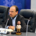 Într-un Ploiești care organizează spectacole ca prioritate, o mamă preocupată pentru copiii care vor să facă sport, întreabă: „Domnule primar, noi unde să ne antrenăm?”