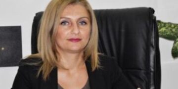 JUDECĂTOAREA DIN DOSARUL CĂLIN GEORGESCU: SUSPENDATĂ, ACHITATĂ, AJUNSĂ ÎN CONDUCEREA INSTANȚELOR. CE DEZVĂLUIE DOCUMENTELE DESPRE MARIA DANIELA MANOLACHE