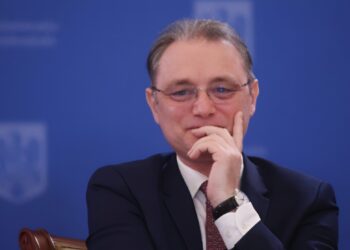 Luca Niculescu promite să reducă deficitul fără noi poveri fiscale. Cine va suporta însă costul redresării bugetare?