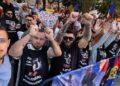 Ploieșteni, alături de Călin Georgescu la Arestul Central. „The Viking”, printre cei prezenți la manifestația din 3 octombrie