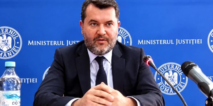 ADOR a sesizat Inspecția Judiciară cu privire la activitatea procurorului Adrian-Petre Todoran în dosarul instrumentat de DIICOT în care Călin Georgescu a fost arestat preventiv